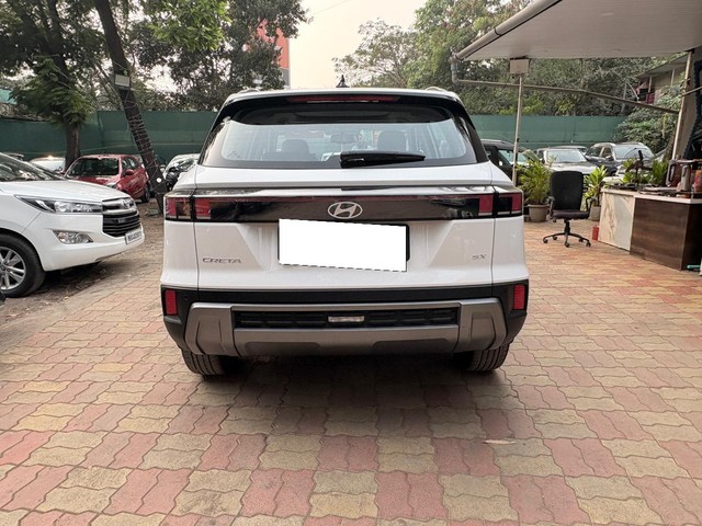 Second-hand 2025 Hyundai Creta SX Premium iVT for sale in Thane-1
