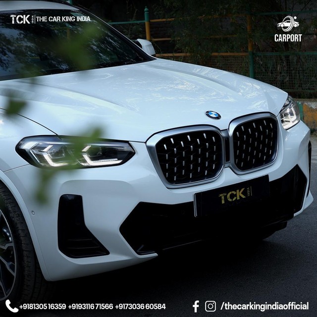 Second-hand 2022 BMW X4 xDrive30i M Sport Black Shadow edition for sale in New Delhi-5