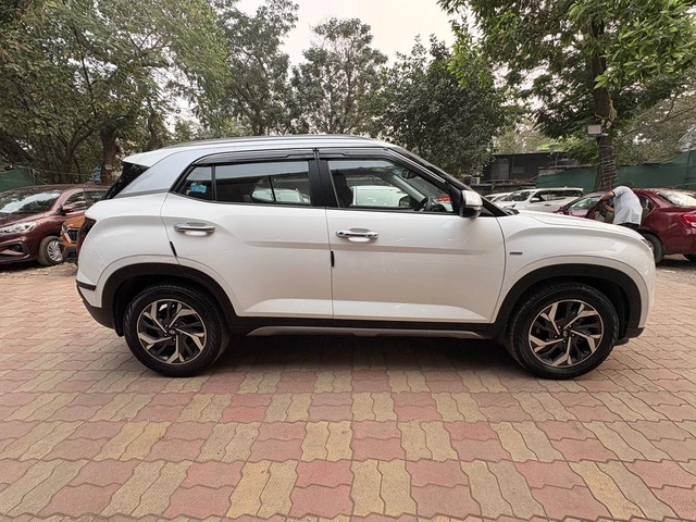 Second-hand 2022 Hyundai Creta SX Opt IVT BSVI for sale in Thane-1