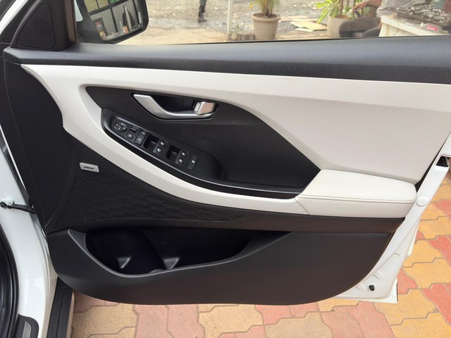 Second-hand 2022 Hyundai Creta SX Opt IVT BSVI for sale in Thane-18