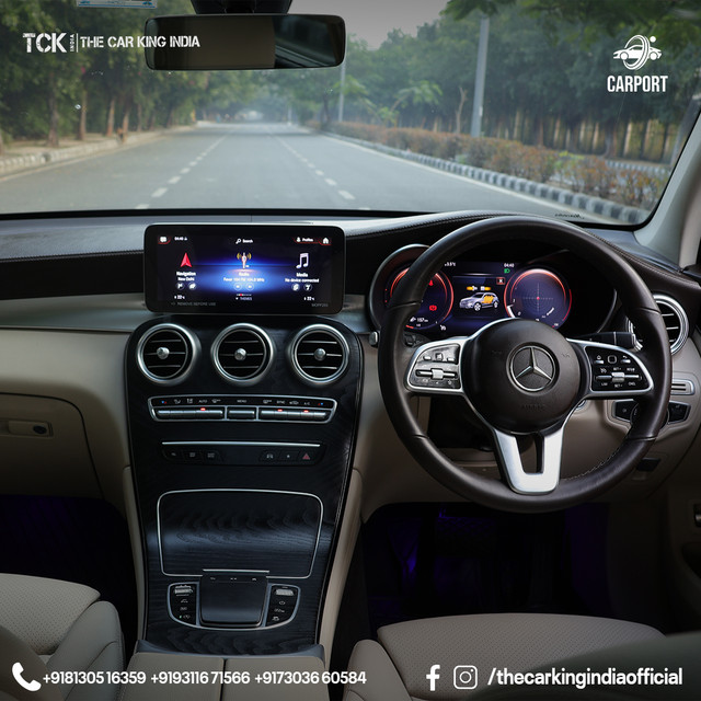 Second-hand 2022 Mercedes-Benz GLC 200 for sale in New Delhi-9