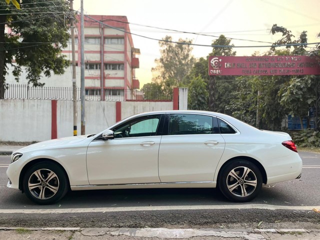Second-hand 2018 Mercedes-Benz E-Class Expression E 220 d BSIV for sale in New Delhi-5