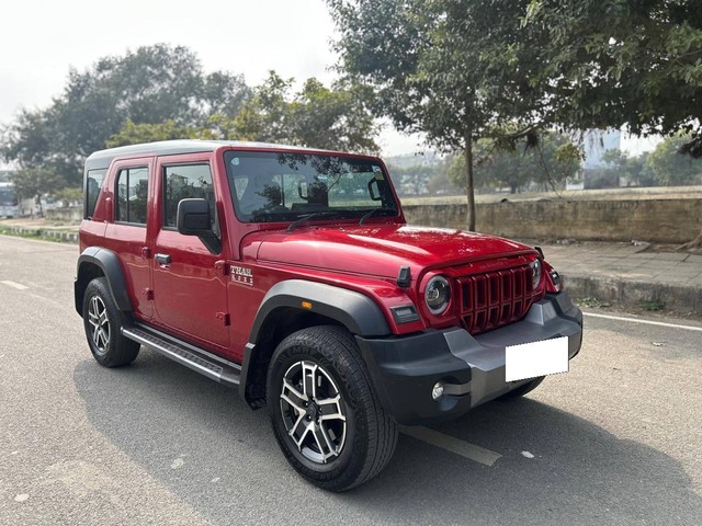 Second-hand 2024 Mahindra Thar ROXX MX5 RWD Diesel AT for sale in New Delhi-12