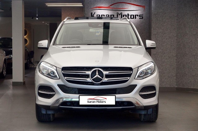Second-hand 2016 Mercedes-Benz GLE 250d for sale in New Delhi-4