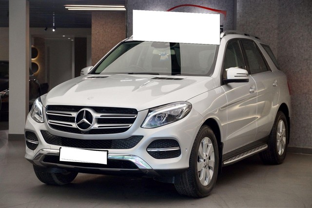 Second-hand 2016 Mercedes-Benz GLE 250d for sale in New Delhi-3