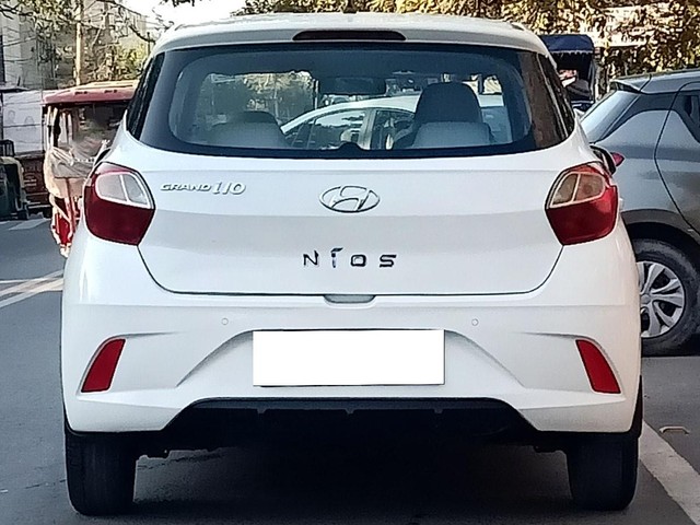 Second-hand 2021 Hyundai Grand i10 Nios Magna for sale in New Delhi-1