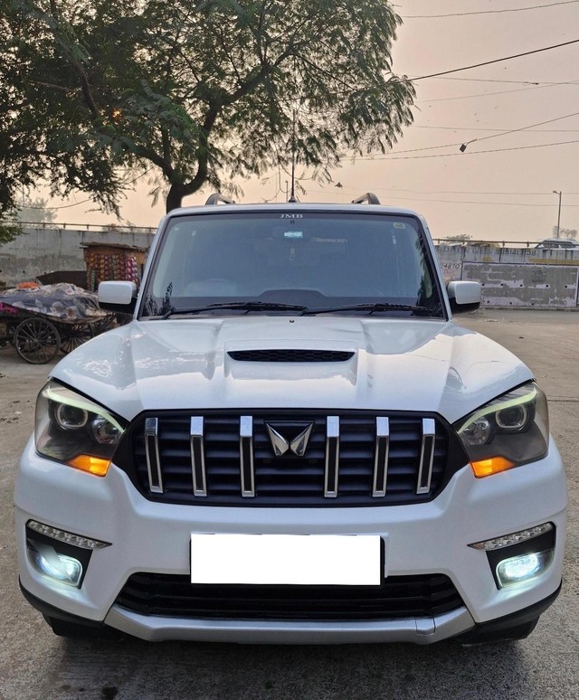 Second-hand 2022 Mahindra Scorpio S 11 BSVI for sale in New Delhi-4