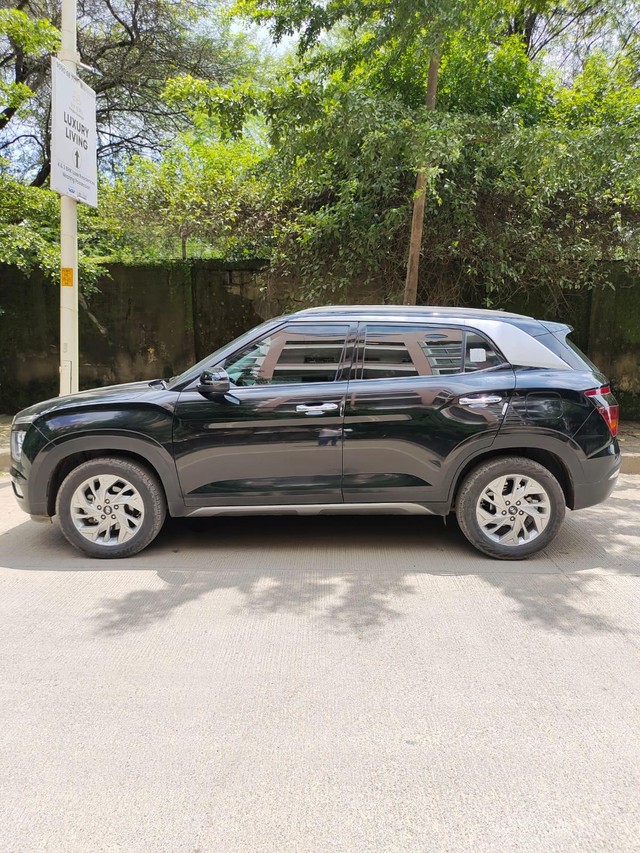 Second-hand 2023 Hyundai Creta SX Diesel for sale in Pune-10