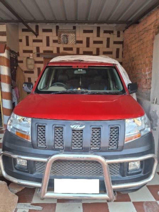Mahindra TUV 300 T4 Plus Second-hand 2017 Mahindra TUV 300 T4 Plus for sale in Mhow-0