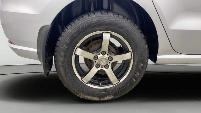 Second-hand 2017 Volkswagen Ameo 1.2 MPI Trendline for sale in Chennai-24