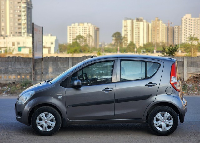 Second-hand 2010 Maruti Ritz LDi for sale in Rajkot-3