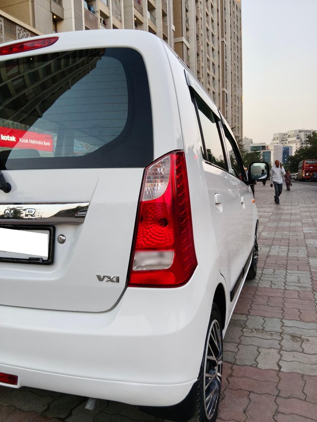 Second-hand 2016 Maruti Wagon R LXI BS IV for sale in Rajkot-5