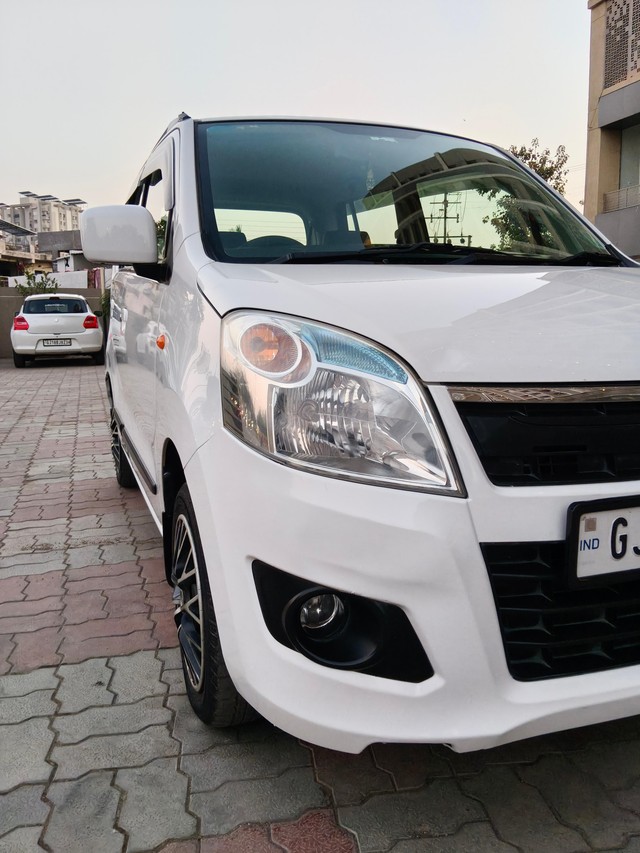 Second-hand 2016 Maruti Wagon R LXI BS IV for sale in Rajkot-6