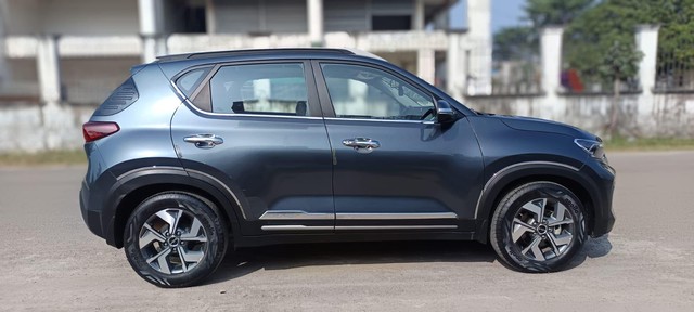 Second-hand 2022 Kia Sonet HTX Diesel BSVI for sale in Noida-1