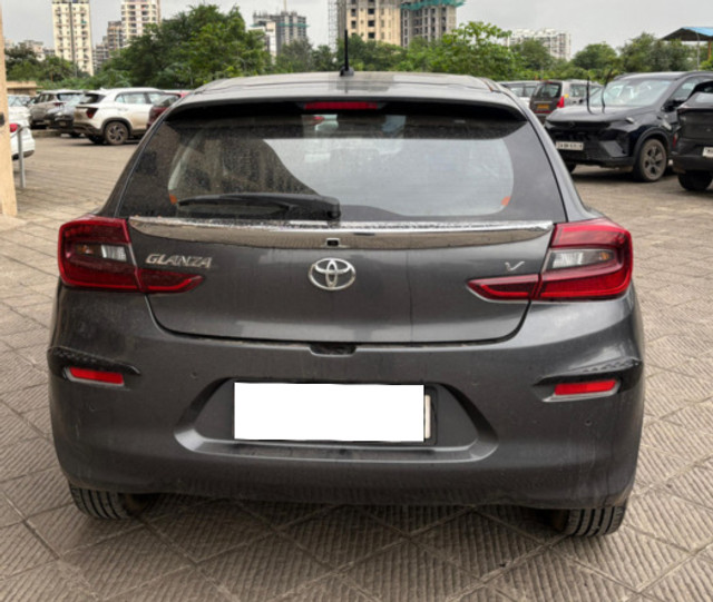 Second-hand 2024 Toyota Glanza V for sale in Kalyan-1