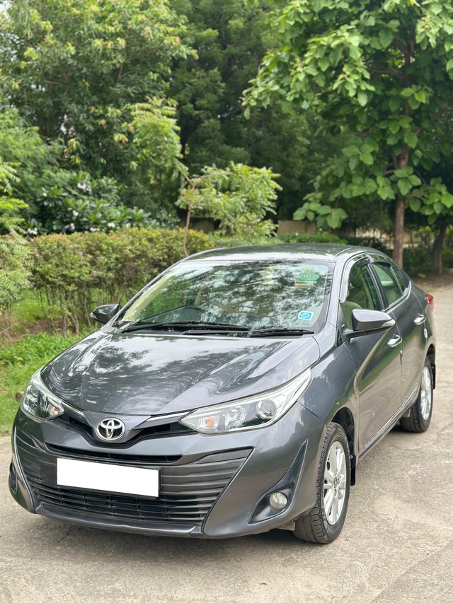 Second-hand 2018 Toyota Yaris G CVT BSIV for sale in New Delhi-4