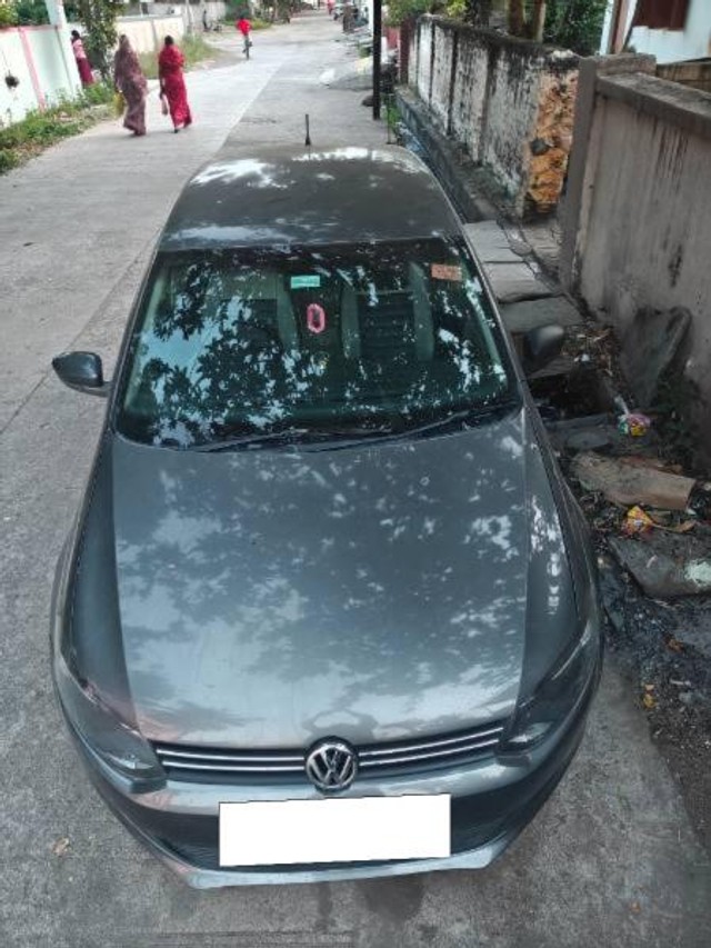 Second-hand 2013 Volkswagen Polo IPL II 1.2 Diesel Highline for sale in Parbhani-1