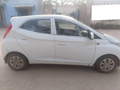 Hyundai EON Sportz Second-hand 2017 Hyundai EON Sportz for sale in Bhubaneswar