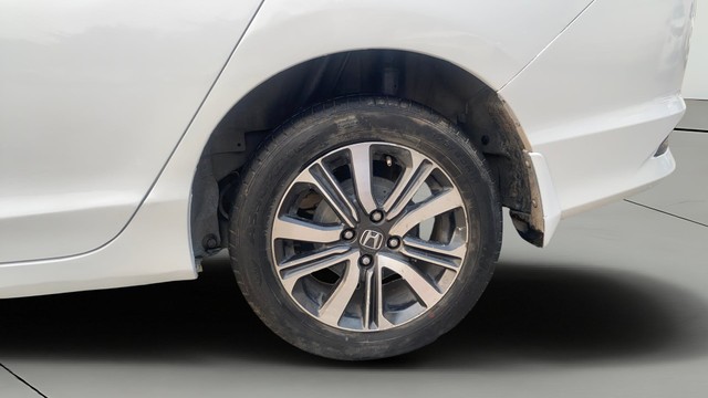 Second-hand 2018 Honda City i-VTEC V for sale in Jaipur-27