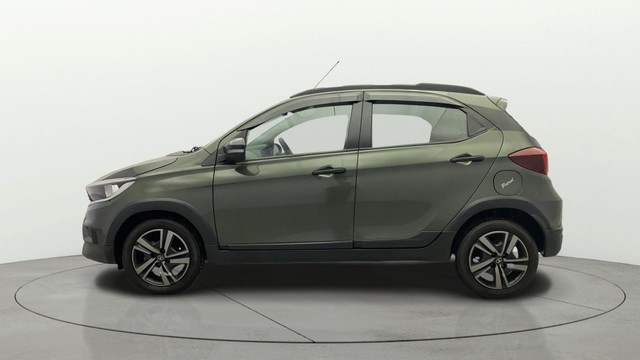 Second-hand 2021 Tata Tiago NRG XZ BSVI for sale in Kochi-5