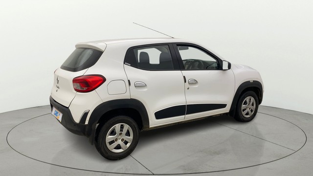 Second-hand 2017 Renault KWID RXT for sale in Bangalore-2