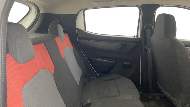 Second-hand 2017 Renault KWID RXT for sale in Bangalore-16