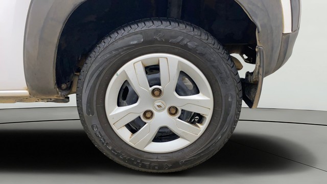 Second-hand 2017 Renault KWID RXT for sale in Bangalore-26