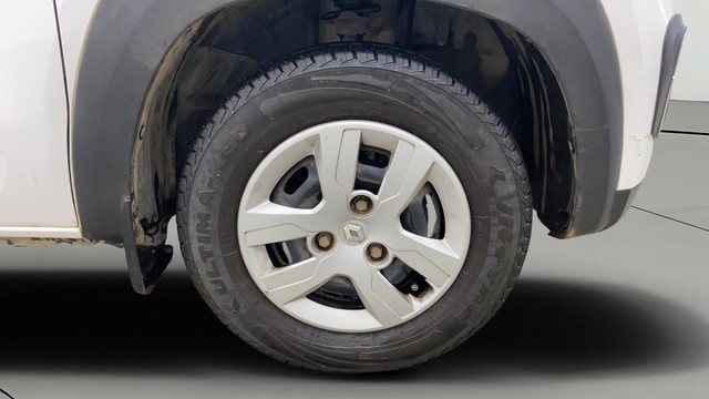 Second-hand 2017 Renault KWID RXT for sale in Bangalore-23