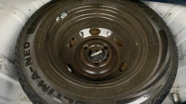 Second-hand 2017 Renault KWID RXT for sale in Bangalore-27