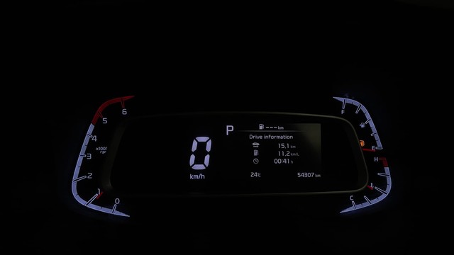 Second-hand 2020 Kia Seltos GTX Plus Diesel AT for sale in Bangalore-13