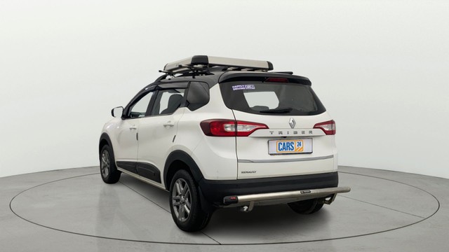 Second-hand 2022 Renault Triber RXZ BSVI for sale in Lucknow-4