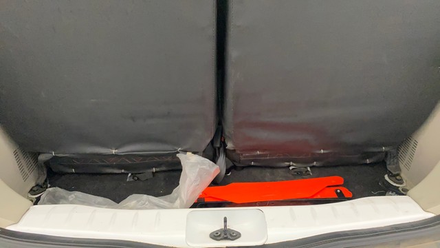 Second-hand 2022 Renault Triber RXZ BSVI for sale in Lucknow-19