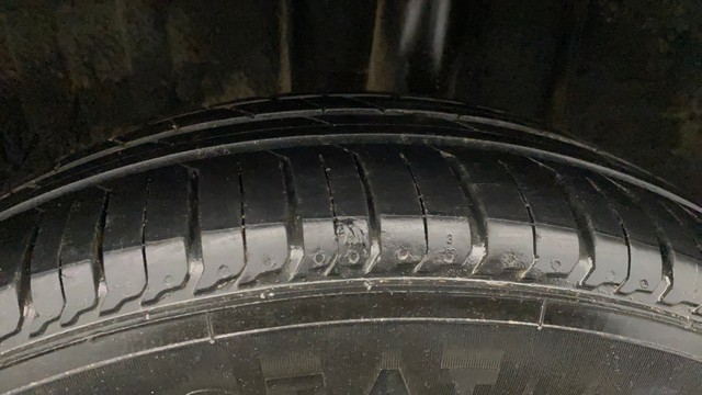 Second-hand 2022 Renault Triber RXZ BSVI for sale in Lucknow-32