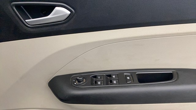 Second-hand 2022 Renault Triber RXZ BSVI for sale in Lucknow-17