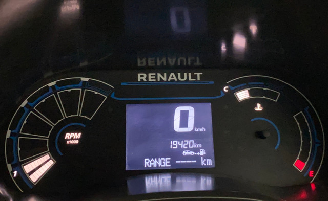 Second-hand 2022 Renault Triber RXZ BSVI for sale in Lucknow-11