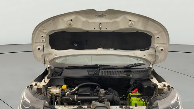 Second-hand 2022 Renault Triber RXZ BSVI for sale in Lucknow-9