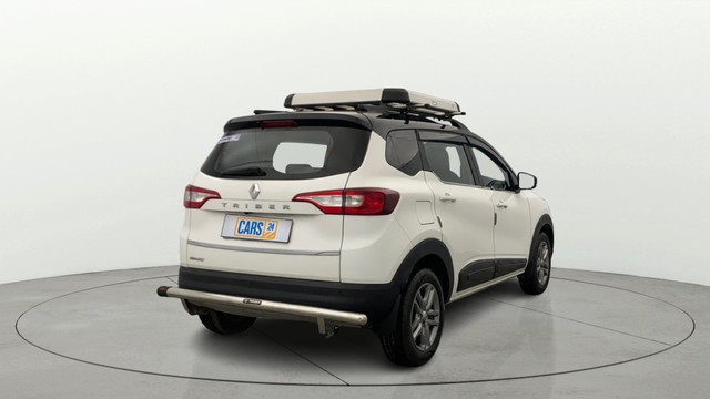 Second-hand 2022 Renault Triber RXZ BSVI for sale in Lucknow-2