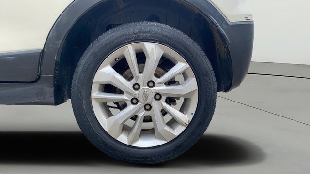 Second-hand 2020 Mahindra XUV300 W8 BSVI for sale in Patna-27