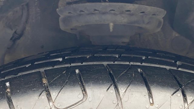 Second-hand 2020 Mahindra XUV300 W8 BSVI for sale in Patna-31