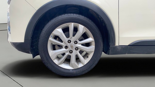 Second-hand 2020 Mahindra XUV300 W8 BSVI for sale in Patna-26