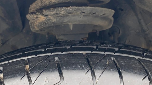 Second-hand 2020 Mahindra XUV300 W8 BSVI for sale in Patna-29