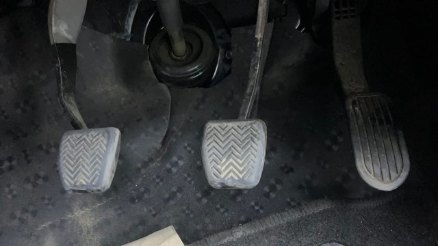 Second-hand 2022 Toyota Innova Crysta 2.7 VX 7 STR for sale in Hyderabad-14