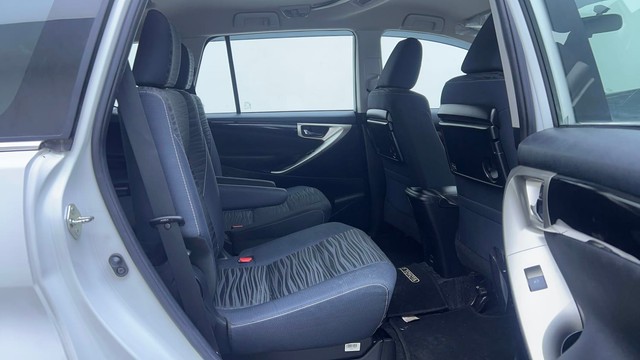 Second-hand 2022 Toyota Innova Crysta 2.7 VX 7 STR for sale in Hyderabad-35