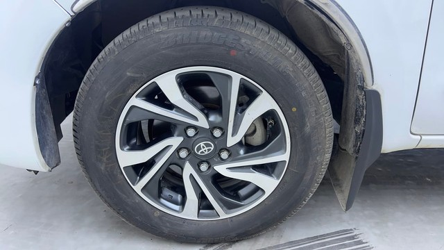 Second-hand 2022 Toyota Innova Crysta 2.7 VX 7 STR for sale in Hyderabad-20