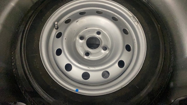 Second-hand 2018 Maruti Swift VXI AMT for sale in Gulbarga-27