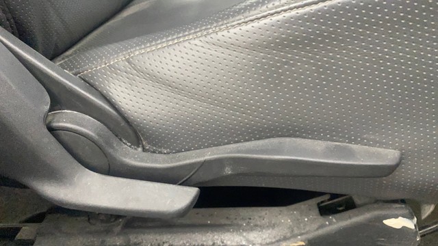 Second-hand 2018 Maruti Swift VXI AMT for sale in Gulbarga-18