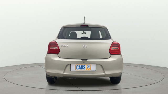 Second-hand 2018 Maruti Swift VXI AMT for sale in Gulbarga-3