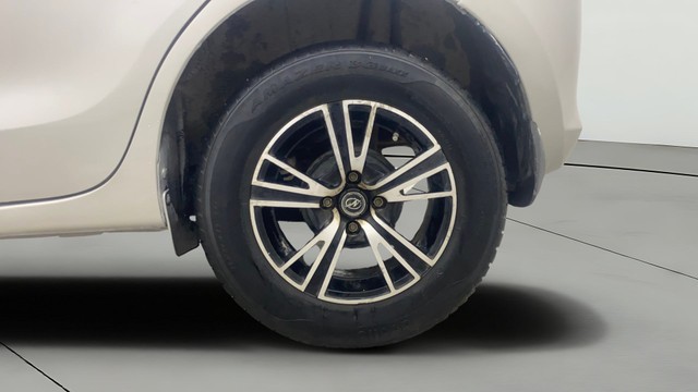 Second-hand 2018 Maruti Swift VXI AMT for sale in Gulbarga-26