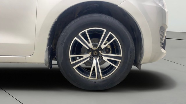 Second-hand 2018 Maruti Swift VXI AMT for sale in Gulbarga-23