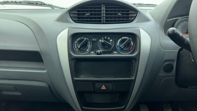 Second-hand 2015 Maruti Suzuki Alto 800 LXi for sale in Ahmedabad-32